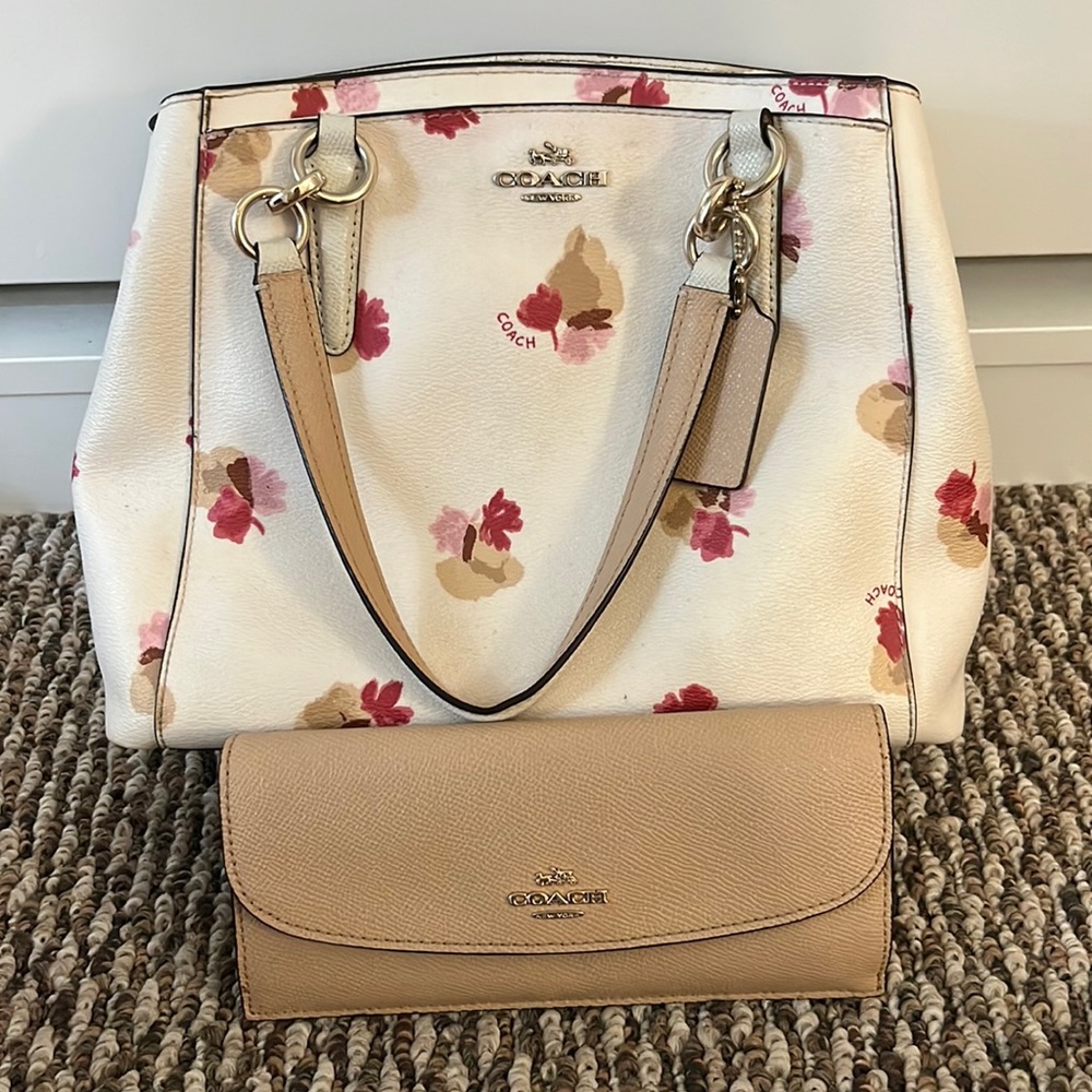 Coach Purse & Wallet